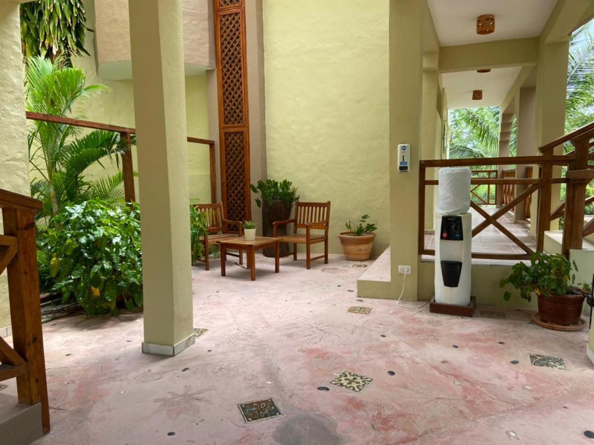 Paradise Island Beach Resort Punta Rucia Extérieur photo