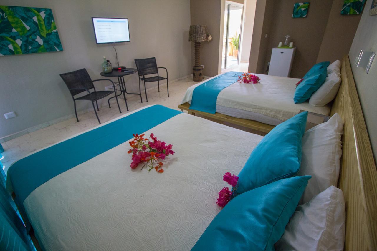 Paradise Island Beach Resort Punta Rucia Extérieur photo